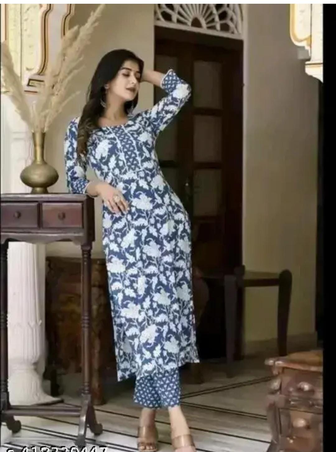 Women's Floral Round Neck Kurta Set (No Dupatta)
