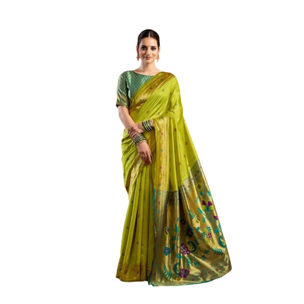 Women's Silk Blend Woven Saree With Unstitched Blouse